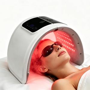 7 Color LED Face Mask with Spray, Facial Light,Red Light Therapy Facial Skin Care Device for Home Use