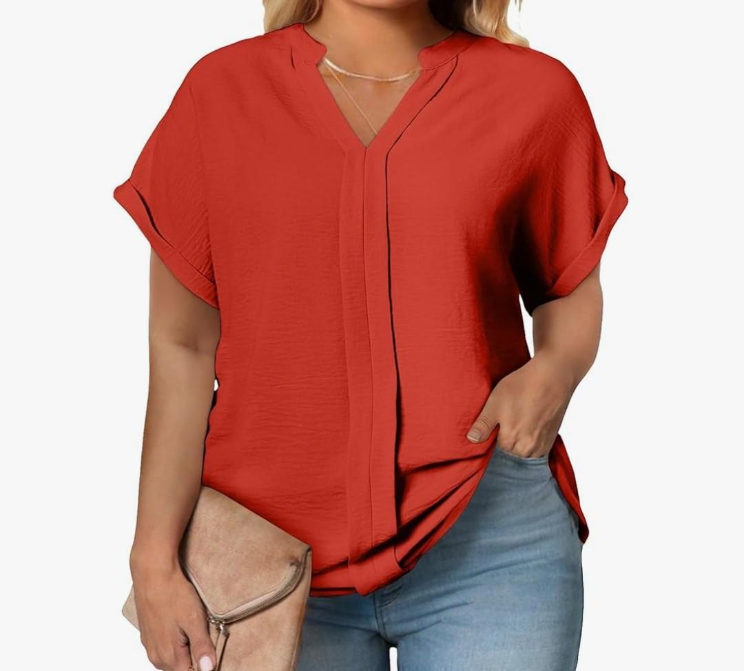 Womens Short Sleeve Tops Plus Size V Neck Summer Shirts Trendy Oversized Work Blouse Casual Loose Fit Gym Tshirts
,M