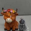 Qmaggice Garden Statues Highland Cow with Solar Lantern, Outdoor Highland Cow Figurines Decorations for Patio Yard Lawn Ornaments, Gifts for Mom/Grandma Birthday Housewarming