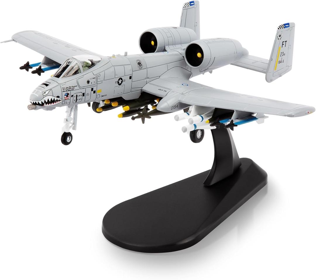 1/100 A-10 Thunderbolt II Warthog Attack PlanePainted Version Metal Fighter Military Model Diecast Plane Model for Collection and Displays