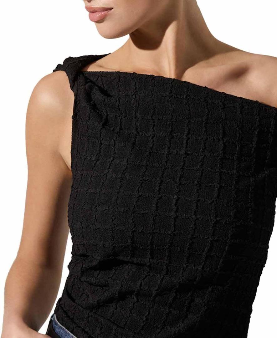 ASTR The Label Women's Lindy Top (Black, M)