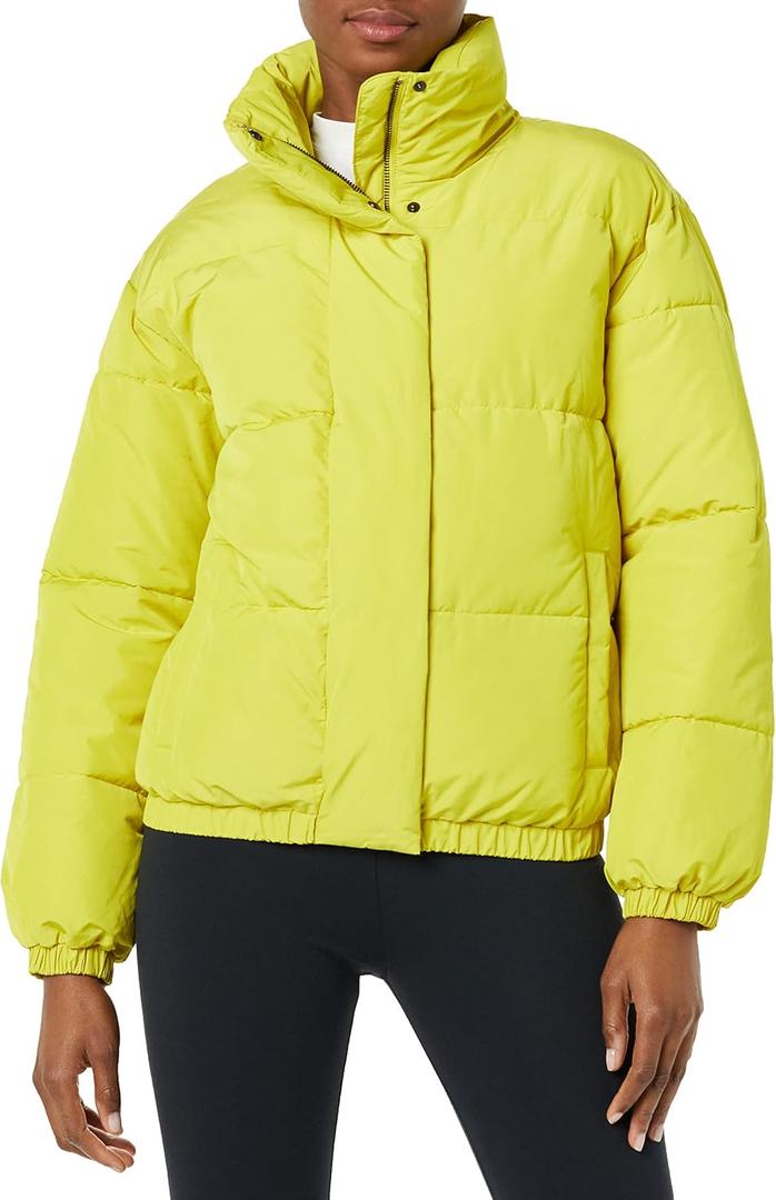 Amazon Essentials Women's Relaxed-Fit Mock-Neck Short Puffer Jacket (Previously Daily Ritual) (4X, Bright Olive Green)