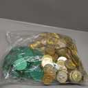 Sanwuta 600 Pcs St. Patrick's Day Gold Coins Plastic Gold Green Lucky Coins St. Patrick's Day Decorations 3 Clover Coins Shamrock Leprechaun Coins for Irish Party Table Favors