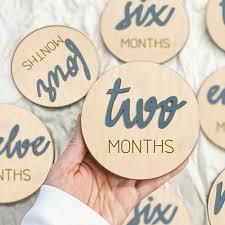 Wooden Baby Monthly Milestones for Newborn Baby,1-12 Months Baby Announcement Discs, Pregnancy Baby Shower Gifts (Wooden Milestone Discs)