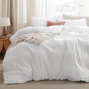 Bedsure Striped Boho Duvet Cover Queen Size - Shabby Chic Tufted Boho Bedding Set, 3 Pieces Shabby Chic Home Bedding for All Seasons, Includes 1 Queen Duvet Cover & 2 Pillowcases (White, 90" x 90")