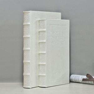 Decorative Books with White Faux Leather Book Boxes for Decoration Display Coffee Table and Shelf Décor, Fashion Decorative Storage Boxes, Fake Décor Books (Set of 2: C105L+C105S)