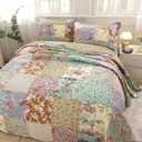 vctops Boho Patchwork Cotton Quilted Bedspread Quilt Set Queen Size 3 Pieces Soft Reversible Lightweight Coverlet Set Floral Print 1 Quilt and 2 Pillow Shams (Purple,Queen)