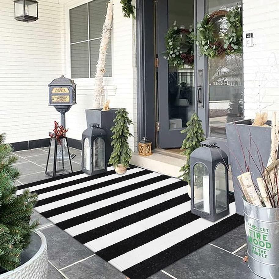 Collive Black and White Outdoor Rug 3'x 5', Hand Woven Washable Striped Outdoor Rug,Farmhouse Front Porch Rug Decor,Welcome Layered Door Mats for Front Door Entryway Patio Kitchen