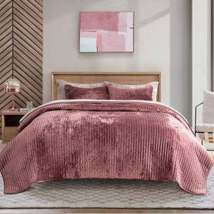 EVERGRACE Velvet Quilt Set King Size, Luxurious Soft Striped Channel Bedding Set, Lightweight Velvet Comforter for All Season, Oversized Bedspread Coverlet with 2 Matching Shams, Pastel Maroon (King/Cal King (104" x 92"))