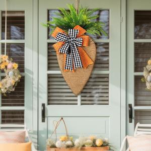 Dingion Carrot Wreath Sign for Front Door Wall Decorations for Outdoor Outside Porch, Spring Farmhouse Wooden Indoor Wall Hanging Door Decoration