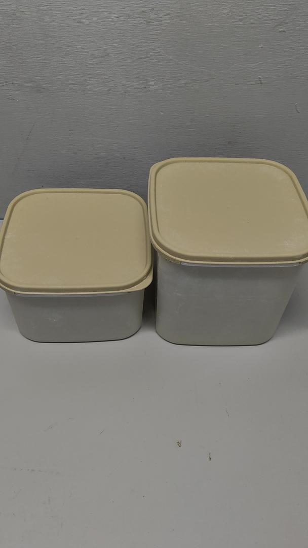 Pack of 2 Square Storage Container with Beige Lids