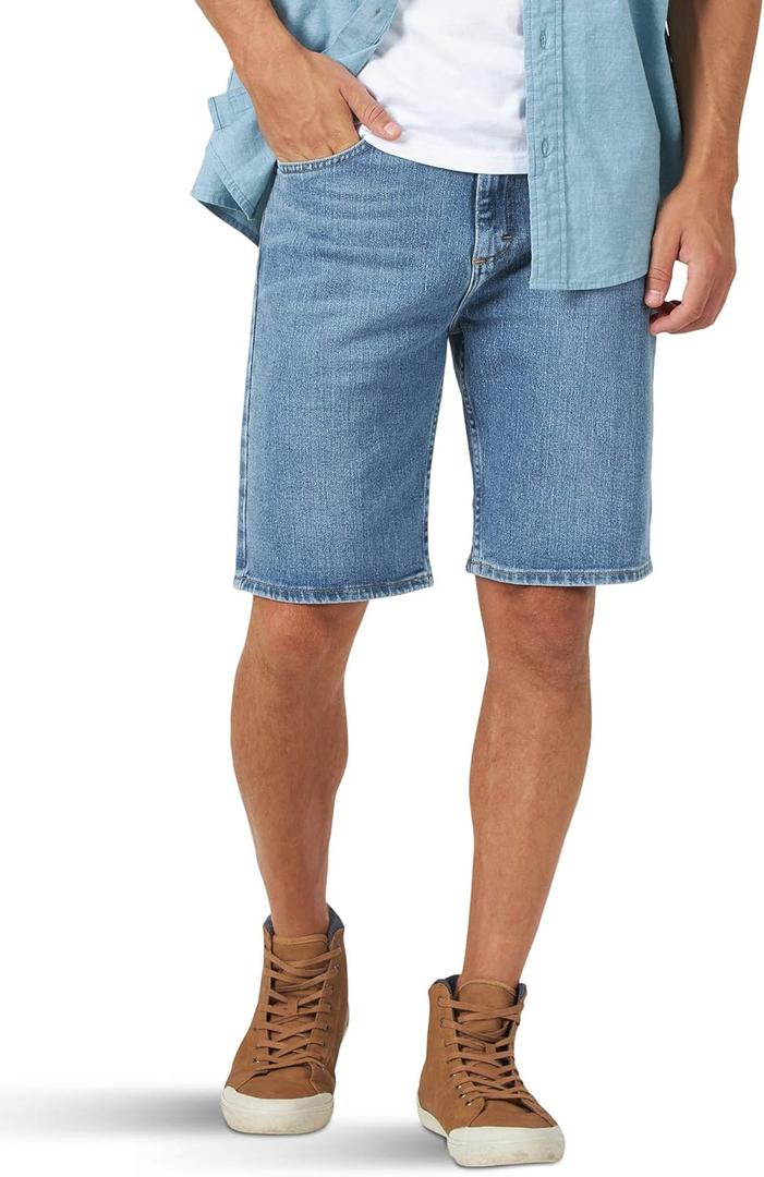 Wrangler Authentics Men's Classic Relaxed Fit Five Pocket Jean Short (42, Light Wash Flex)