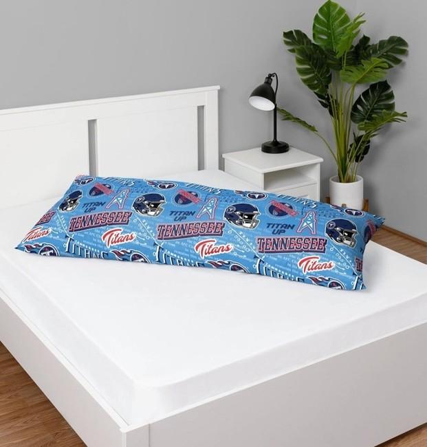 FOCO NFL Unisex-Adult NFL Team Logo Printed Plush Body Pillow