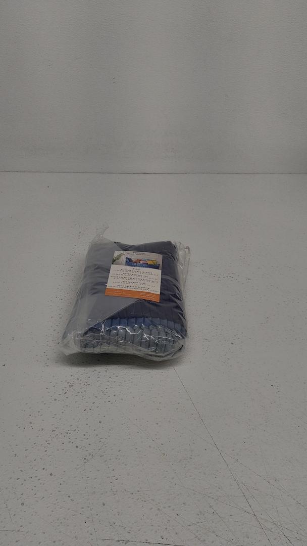 Tens Towels Pack of 4 Extra Large Bath Towels 30 x 60 Inches, 100% Cotton, Larger & Lighter Weight, Quicker to Dry, Super Soft and Absorbent, Perfect for Bathroom, Navy