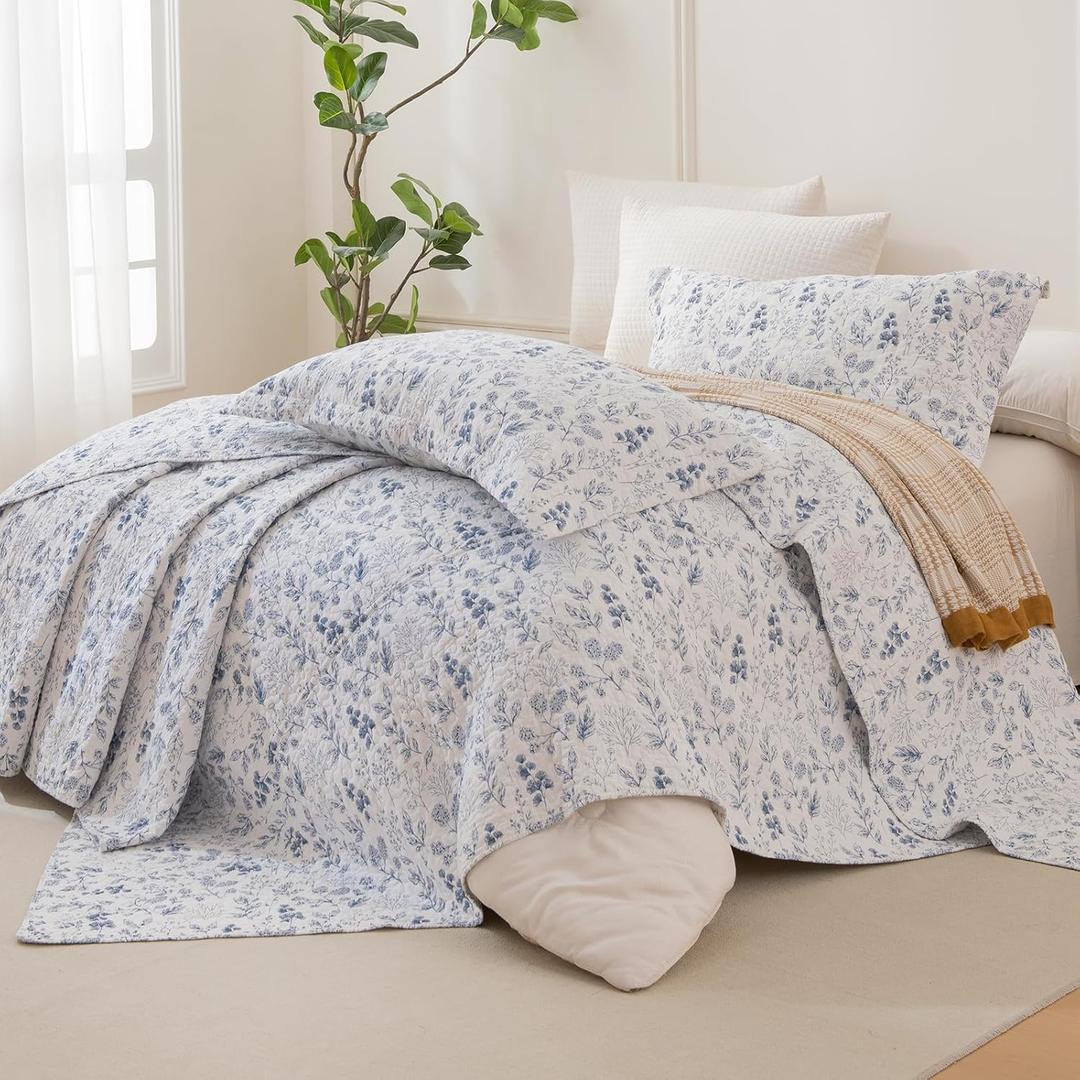 Lady Ann Oversized King Quilt Bedspreads 128x120,Cotton Blue and White Floral & Leaves Pattern California King Size Quilt Bedding Set Extra Large Lightweight Quilted Bedding Coverlet Set 3Pcs, Oversized King Plus