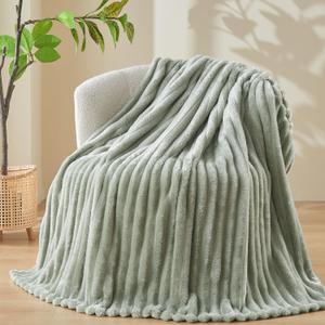  Throw Blanket Sage Green Premium Silky Flannel Fleece 3D Ribbed Jacquard Lightweight Bed Blanket All Season Use (Sage Green Ribbed, Throw(50"x60"))