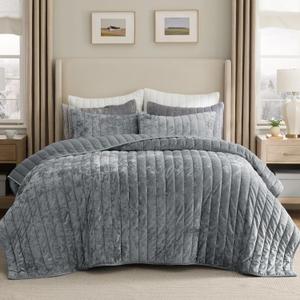 Bedsure Velvet Quilt King Size Set, Luxury Bedspread Quilted Bedding Set for King Size Bed, Ultra Soft Coverlet with 2 Matching Pillow Shams, 106"x96", Grey