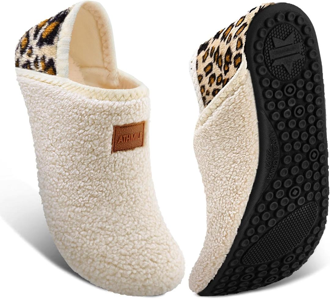 ATHMILE House Slippers for Women Men Indoor Barefoot Slippers Socks Furry Slip on House Shoes Cozy Comfy for Home Bedroom Travel Yoga (8-8.5 Women/7-7.5 Men, Beige Leopard)