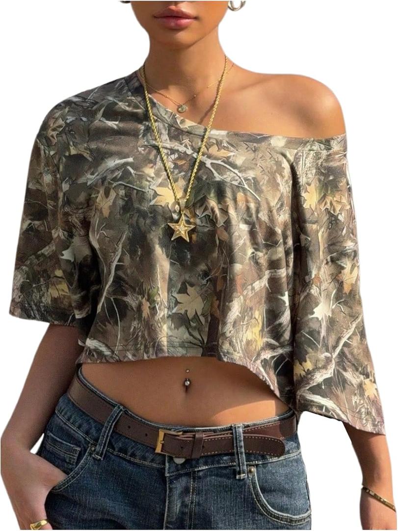 WDIRARA Women's Y2k Camo Print Off The Shoulder Crop Tee Top Short Sleeve Loose Fit T Shirts (Large)