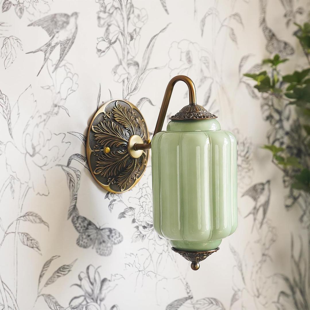 Antique Gold Milk Glass Wall Sconce - Vintage Green Shade & Brass Finish Base - Indoor Wall Lighting Fixture for Living Room, Bedroom, Bathroom, Hallway, Entryway (Green)