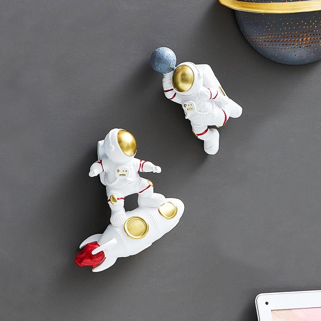 Astronauts Wall Decor Set of 2 Wall Sculptures, Modern Home Decor Wall Decorations for Living Room Bedroom, 3D Wall Decor Space Theme Kid Room Wall Decor, Outer Space Wall Decor for Boys Room Playroom (White)