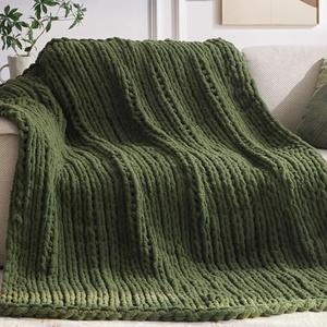 Negwoo Chunky Knit Throw Blanket, 50''*60'' Knitted Throw Yarn for Bed Couch, Handmade Green Crochet Big Thick Blanket, Machine Washable Cute Comfy Blanket for Home Decor