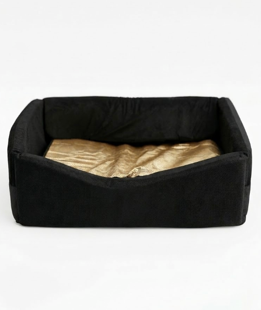 JOEJOY Dog Car Seat for Large Medium Sized Dogs Under 55 lbs, Dog Booster Seat for 2 Small Dogs with Detachable Washable Cover, Memory Foam Pet Car Seat with 2 Safety Belts and Storage Pockets