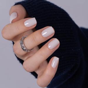 CurvLife Press on Nails Short Square Acrylic Fake Nails with Apricot Design Full Cover False Nails Glossy Nude Glue on Nails Artificial Stick on Nails for Women (Clean Milky Nude)