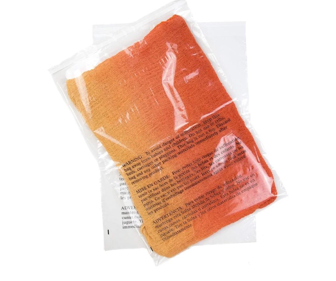 Poly Bags with Suffocation Warning - 16x22" Resealable - 200 Pack - Clear Poly Bags - Retail Supply Co