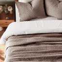 EverGrace Luxury Velvet Quilt Set King Size 3 Piece, Soft Cross-Stitch Velvet Comforter Set with Pillow Shams, Lightweight Coverlet Bedspread Bedding Set for All Seasons, Mushroom Brown