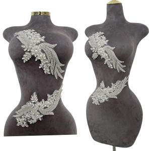 Handmade Rhinestones lace Trim Patches Handsewing Beads Bodice Applique for Dress DIY Accessories 1pair/Set (Silver)
