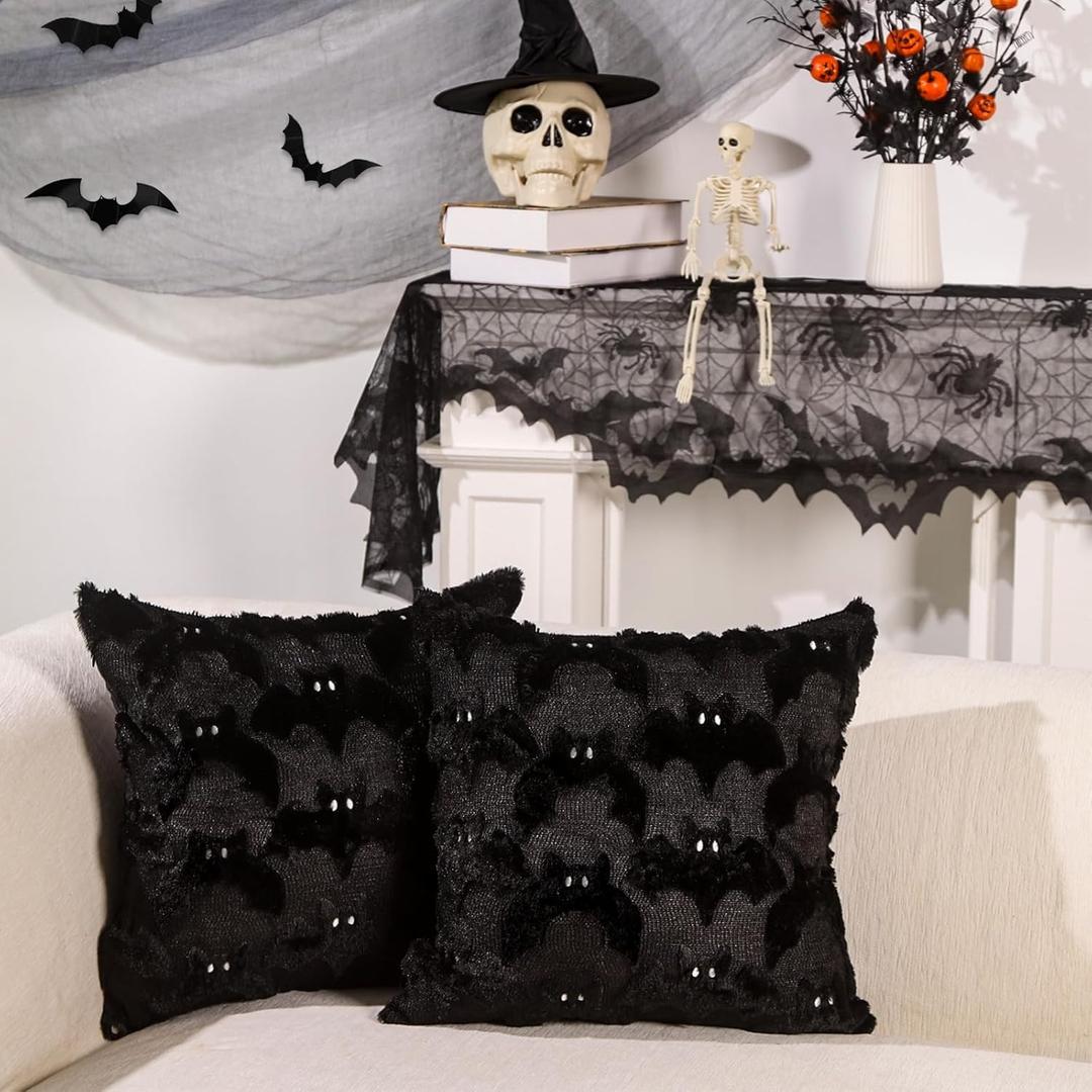 Halloween Bats Pillow Covers Set of 2, Black Bat Soft Plush Faux Fur Jacquard Couch Cushion Case Holiday Farmhouse for Sofa Home Decor 18 x 18 Inch