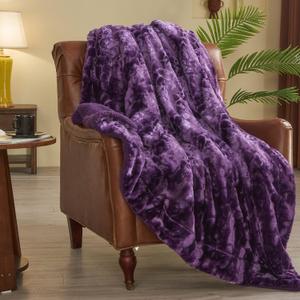 NEWCOSPLAY Super Soft Faux Fur Blanket Twin Size Dark Purple Sherpa Fuzzy Plush Warm Blanket for Sofa Bed (Dark Purple, Twin(60"x80"))