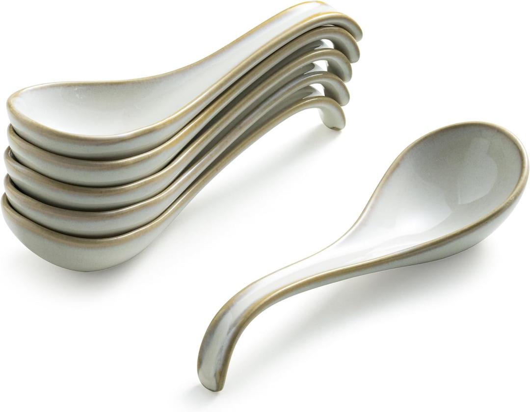Gomakren Soup Spoons Set of 6, Asian Soup Spoons 6.5 Inch Ramen Spoons, Ceramic Chinese Spoon Set for Soup, Cereal, Pho, Noodles, Dumpling, Miso, Wonton, Dishwasher Safe, Creamy White