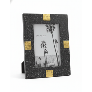 4X6 Black & Gold Frame