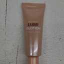 L'Oreal Paris Makeup True Match Lumi Glotion, Natural Glow Enhancer, Illuminator Highlighter, Bronzing Drops For a Sun-Kissed Glow, 902 Light (1.35 Fl Oz (Pack of 1))