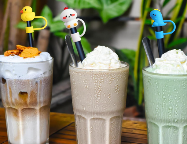 4Pcs Straw Covers Cap, Cute Animals Silicone Straw Toppers Compatible with Stanley Cup, Drinking Straw Caps for 0.4 Inch/10 mm Straw Tips Two Missing