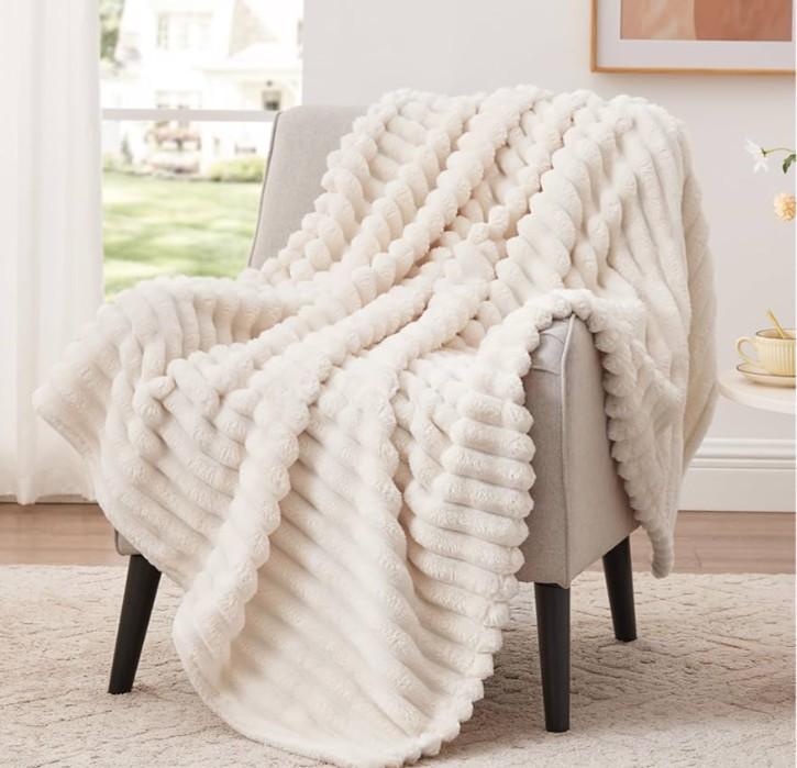 EXQ Home Fleece Blanket Twin Size for Couch or Bed - 3D Stripe Jacquard Decorative Blankets - Cozy Soft Lightweight Fuzzy Flannel Blanket Suitable for All Seasons(60"×80",Beige)