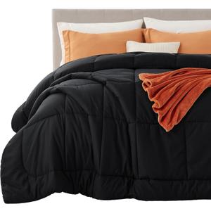 Bedsure Comforter Duvet Insert - Quilted Comforters King Size, All Season Duvet, GentleSoft Down Alternative Bedding, with 8 Tabs, Gifts for Women/Men, Black, King 90 x 102 Inches