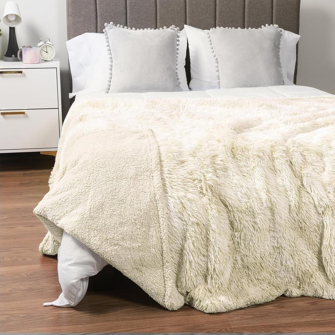 Pavilia Cream Beige Fluffy Bed Blanket, Queen Size, Fuzzy Plush Warm Large Blanket for Couch Sofa, Super Soft Thick Faux Fur Sherpa Blanket, 90x90