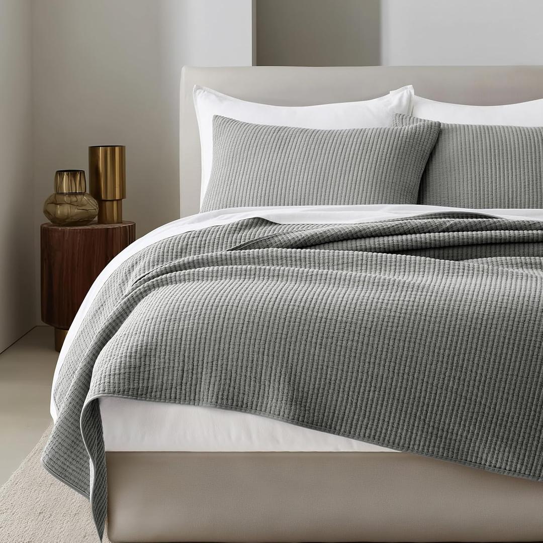 Cotton Coverlet Set Full Queen Size 3 Pieces, Lightweight Soft Ribbed Matelassé Bedspread Quilt Set, Cozy Oversized Quilted Bedding Set with 2 Pillow Shams for All Seasons, Fog Gray