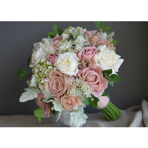 Mhojpik Lightweight Bridal Wedding Bouquet Round Holding Bouquet Throw Toss Artificial Rose Flower Bunch for Bride Bridesmaid Wedding Quinceanera (Cream & Rosy Brown, 7.9")