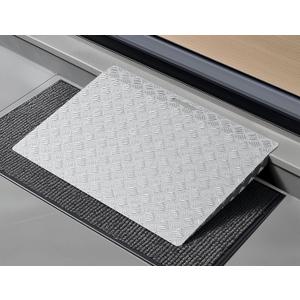 Aluminum Threshold Ramp for Doorways, 2-4" Rise Recommended (Max 6"), Portable Wheelchair Ramp for Home Steps, 550lbs Capacity Non-Slip Metal Handicap Ramp for Scooters, Walkers, Shed & Curbs 31"x25"