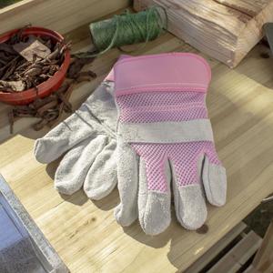Red Steer 33150 Assorted Large Cowhide Suede Leather Full Fingered Work & General Purpose Gloves - Wing Thumb - Uncoated - 33150-L [PRICE is per PAIR]