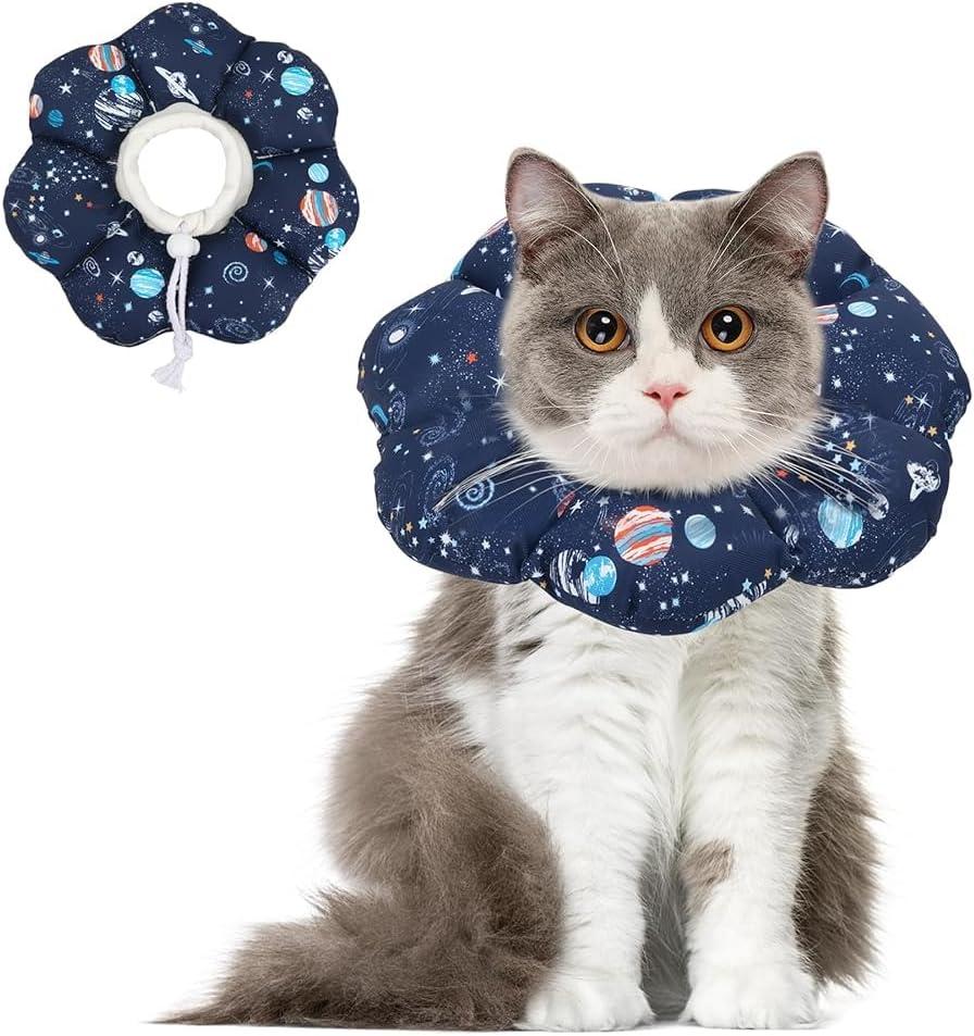 ComSaf Cat Cone Collar Soft, Protective Adjustable Cat Cones to Stop Licking After Surgery, Comfortable Lightweight Elizabethan Collar for Kitten Prevent from Licking Wounds, Not Block Vision (S (Neck:5.5-9 in))