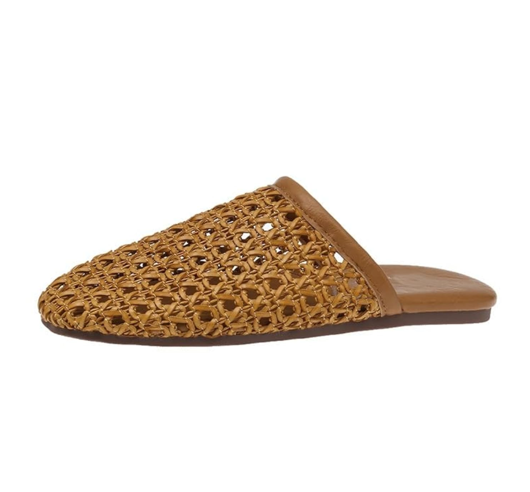 Women's Summer Closed Toe Flat Mules Woven Backless Slip-On Sandals Loafer Casual Slides for Women Flats Comfortable, Color Brown, Size 8