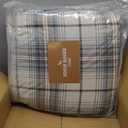 Eddie Bauer - Queen Comforter Set, Crisp & Tailored Cotton Percale Reversible Bedding, Lightweight 3 Piece Bed Set with Matching Pillowcases (Alder Blue/Grey)