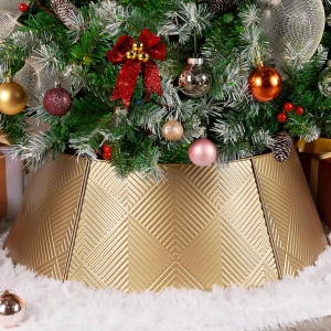 Brightever Metal Christmas Tree Skirt, 28In Diameter Collar With Unique Line Pattern, Silver for Pencil Tree, Stand Cover for Bedroom Xmas, Pets-Friendly