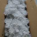 Artificial Christmas Tree, 6FT Realistic Spruce Tree with 1000 Thickened Branch Tips for Holiday Dcor Dense Branches, Easy Assembly, Metal Base (White)