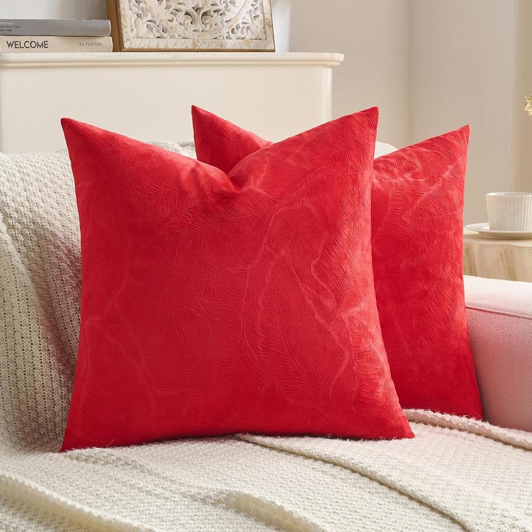 2 x FUTEI Pack of 2 Velvet Throw Pillow Covers 18x18 Inch, Red